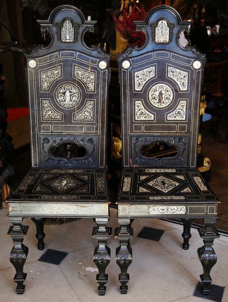 Paire de chaises Italie 1880