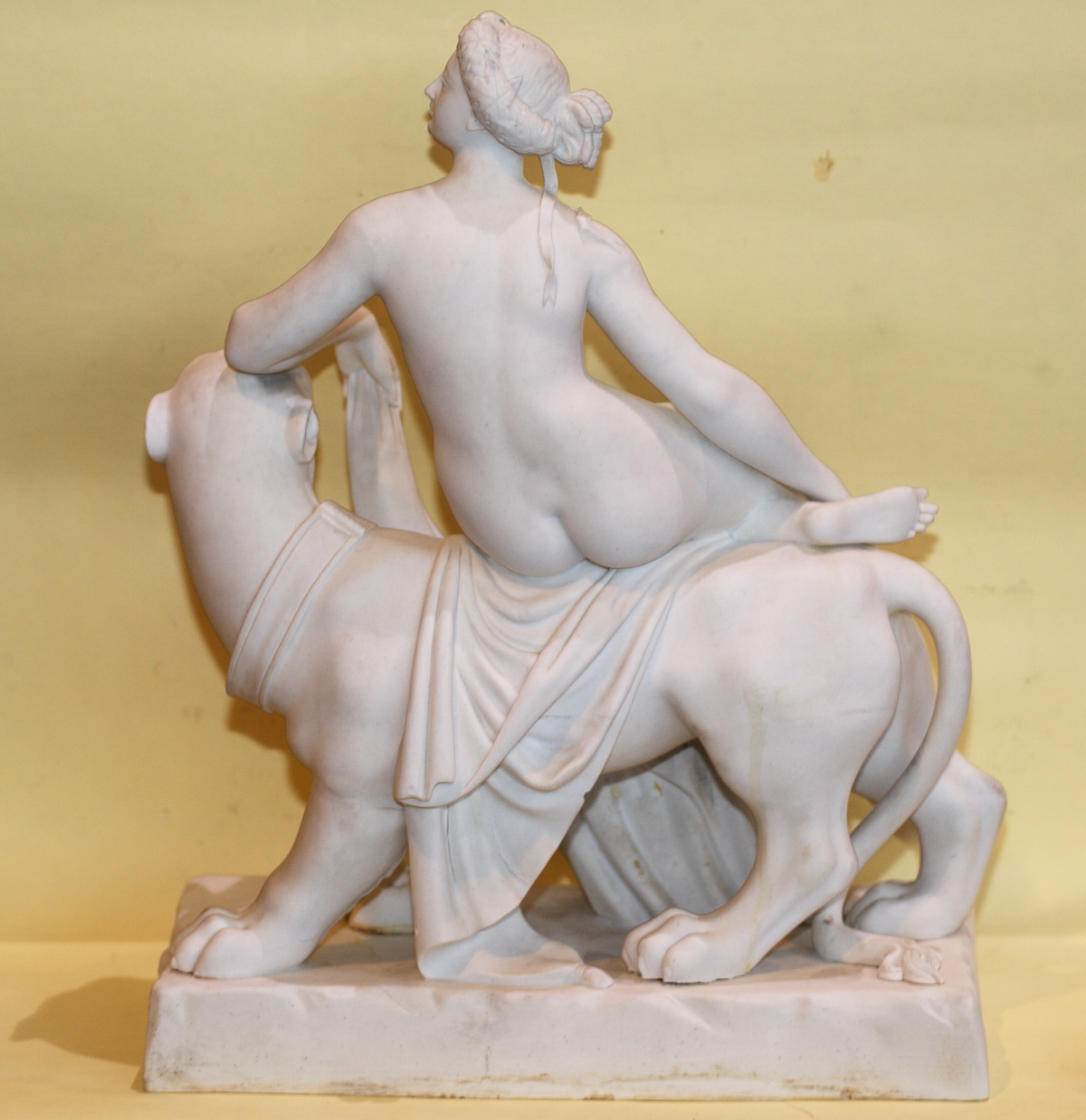 biscuit neoclassical XIX
