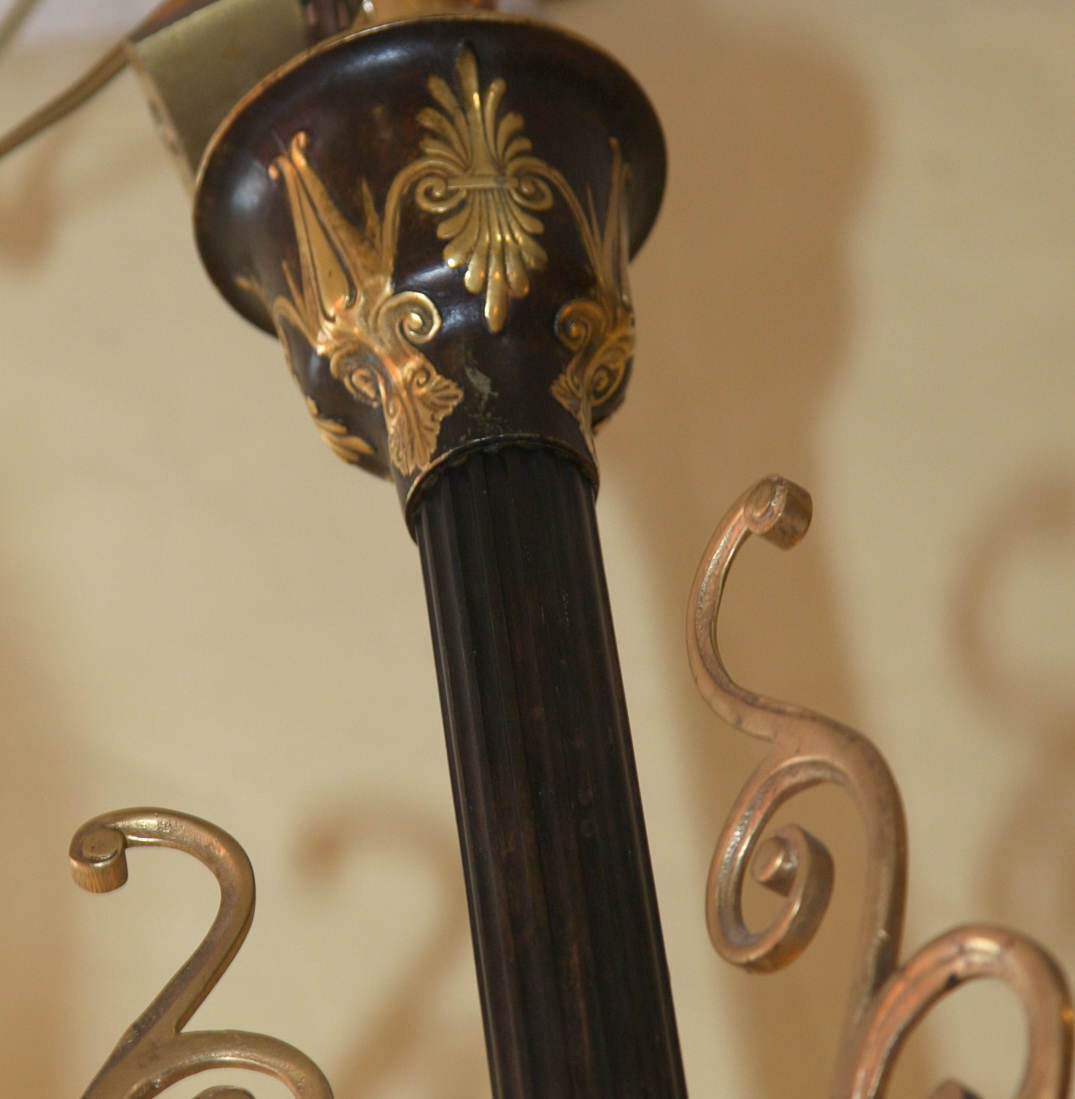 Paire de lustres en bronze circa 1850