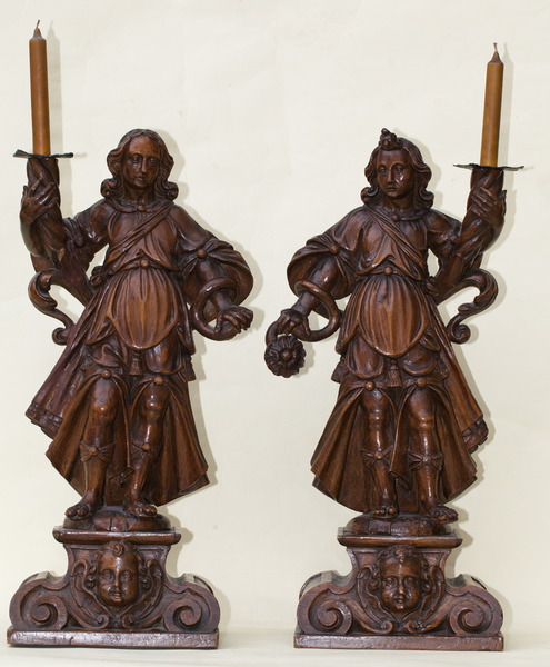 Paire de personnages Flandres XVII