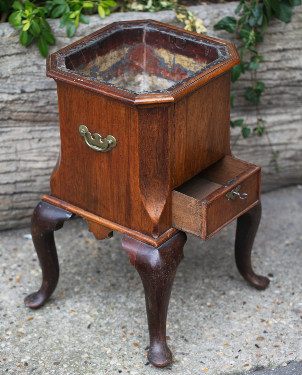 Plant holder Englend 18th