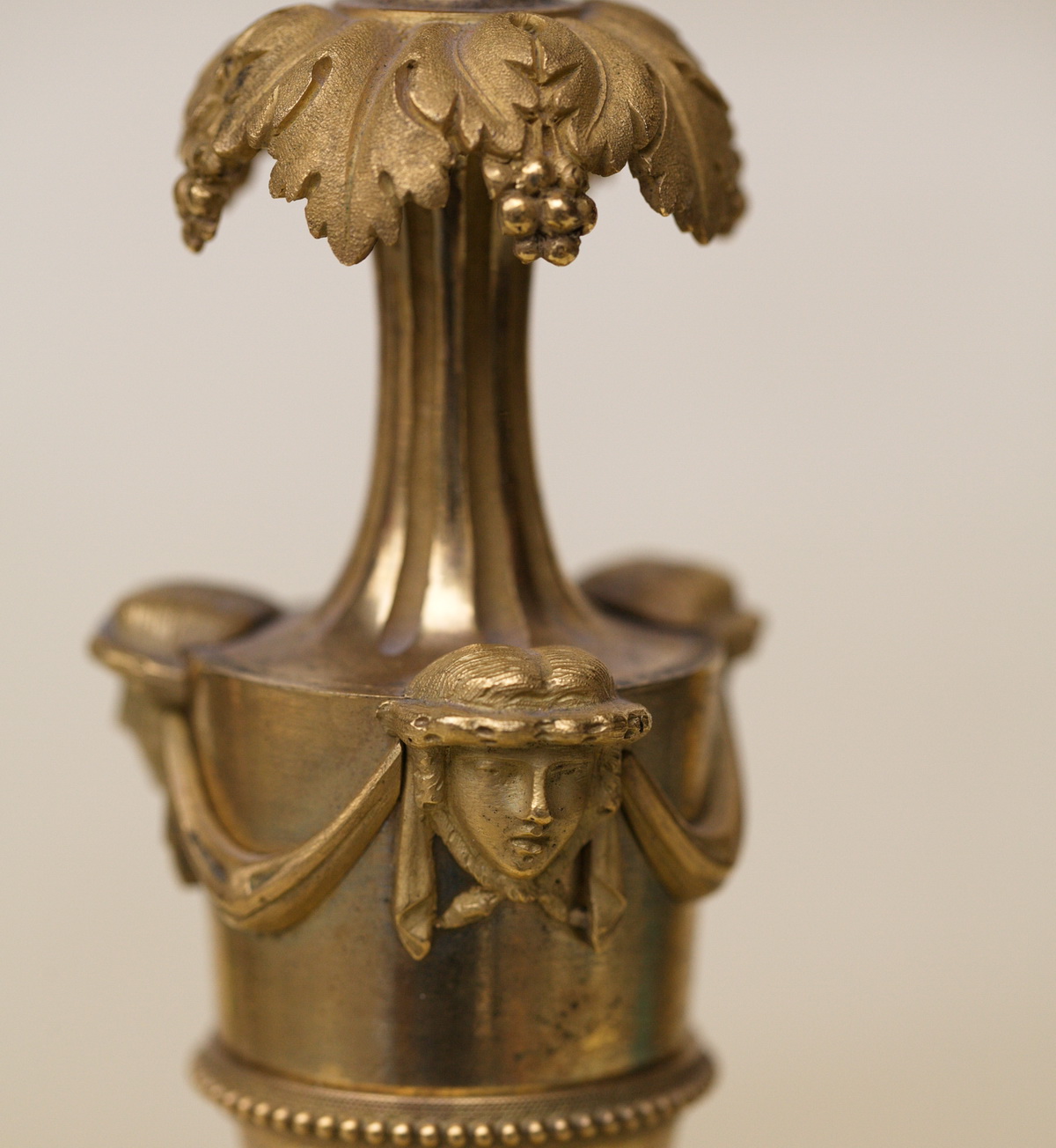 Paire de bougeoirs Directoire