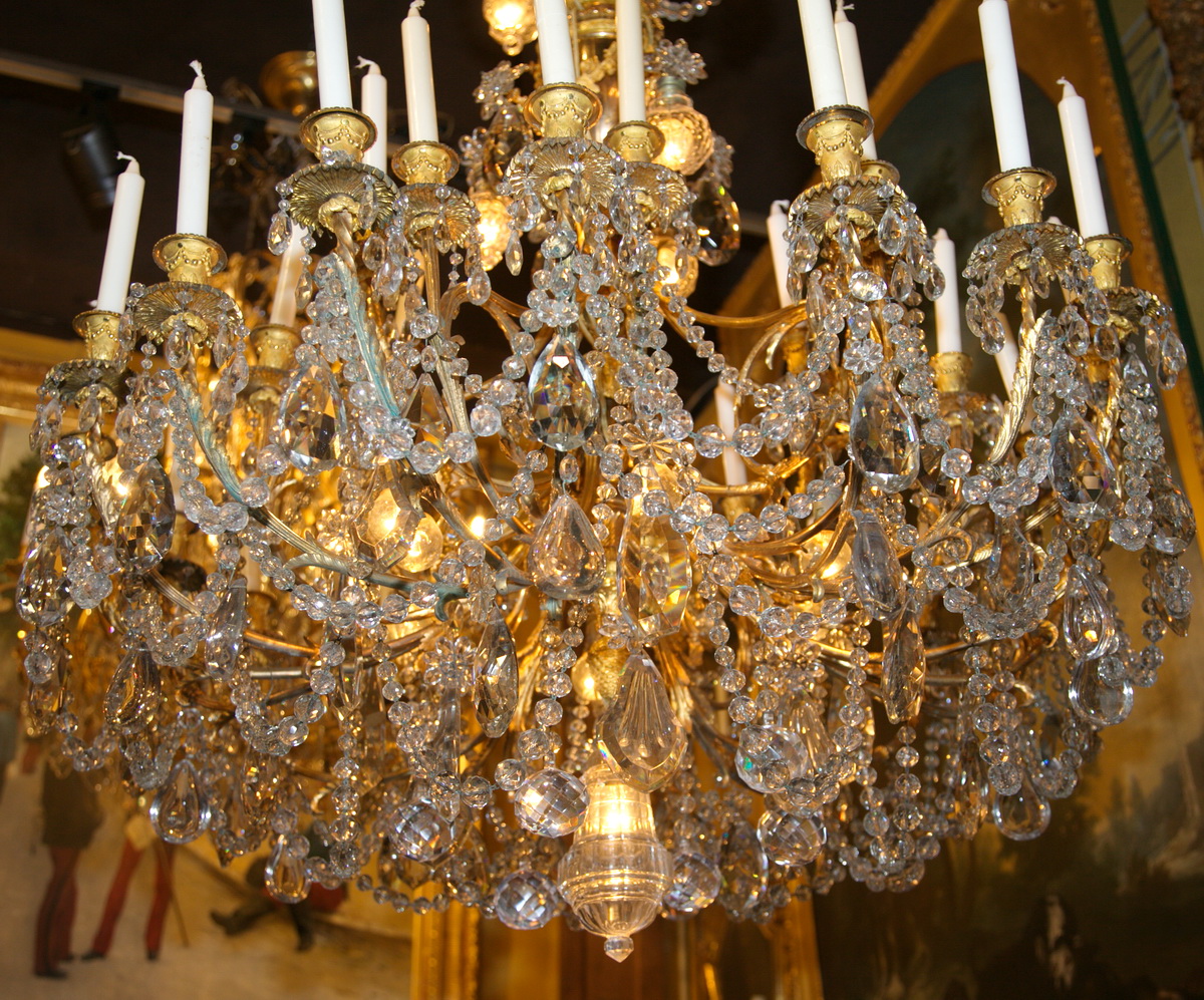 Lustre 30 bras de lumières circa 1860