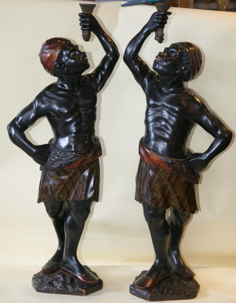 Paire de nègres porte torchère Venise XIX