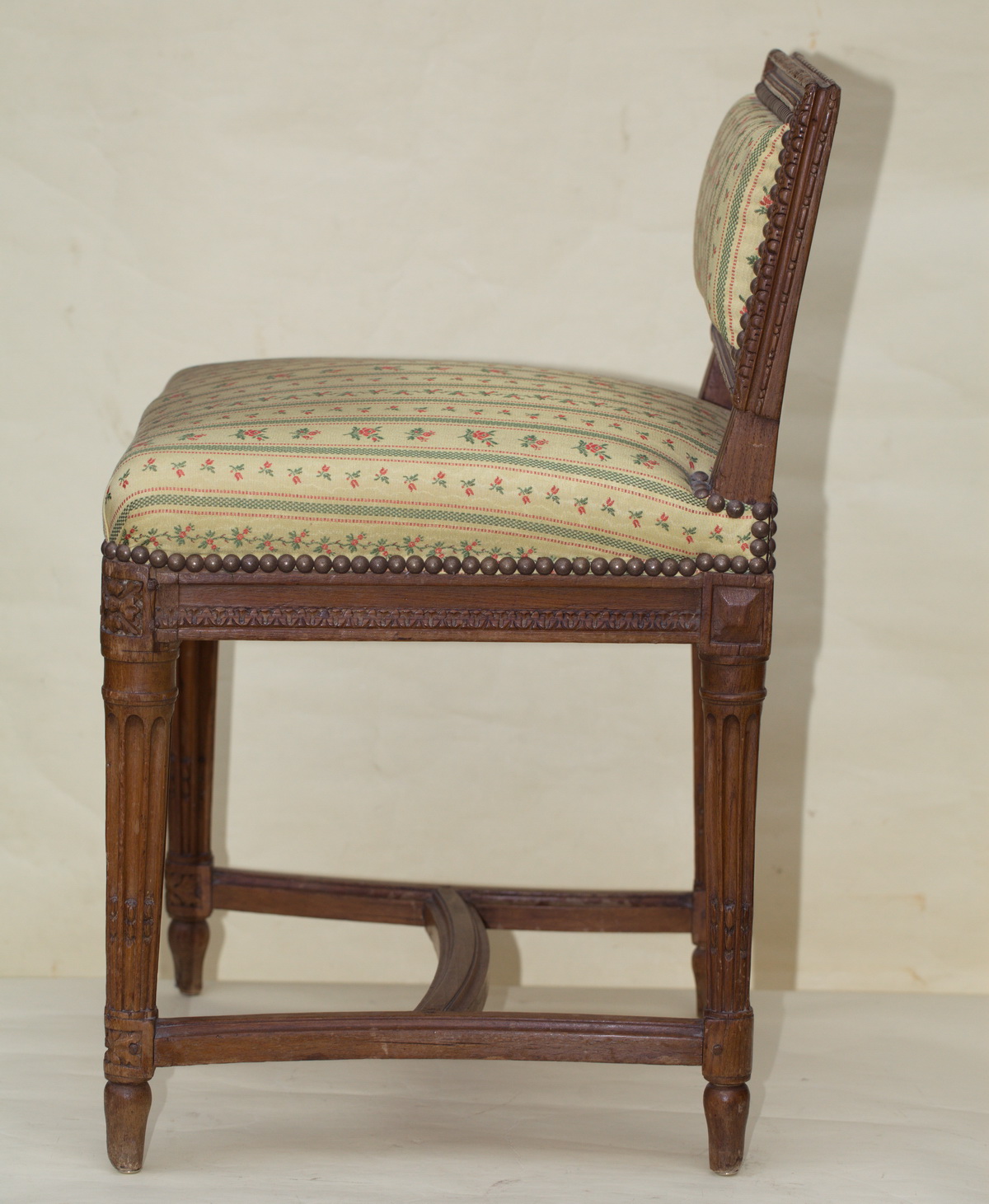 Chaise de coiffeuse Louis XVI