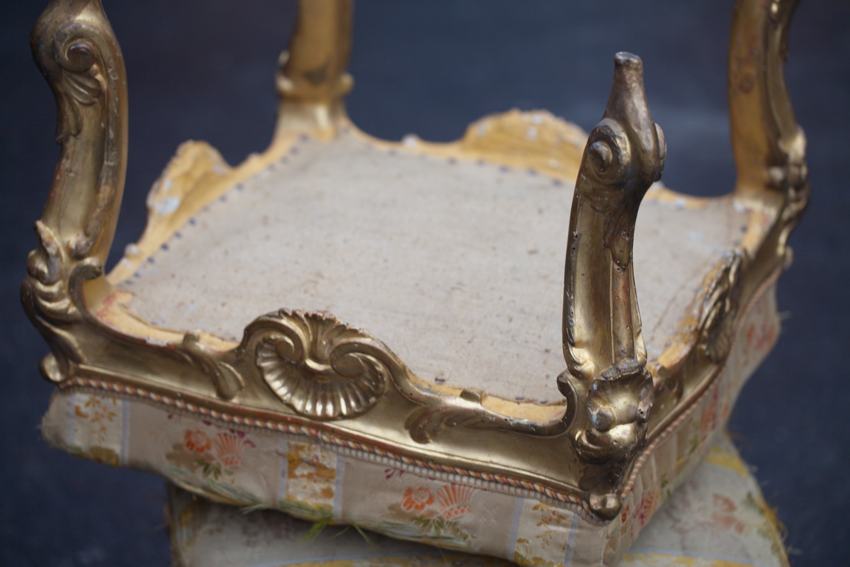 Paire de tabourets fin XVIII