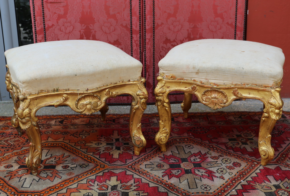 Paire de tabourets fin XVIII