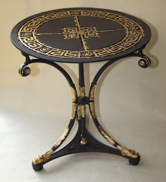 Guéridon en fonte XIX