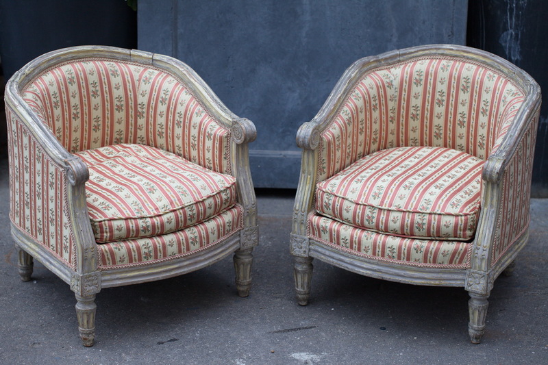 Bergères à chien style Louis XVI circa 1880