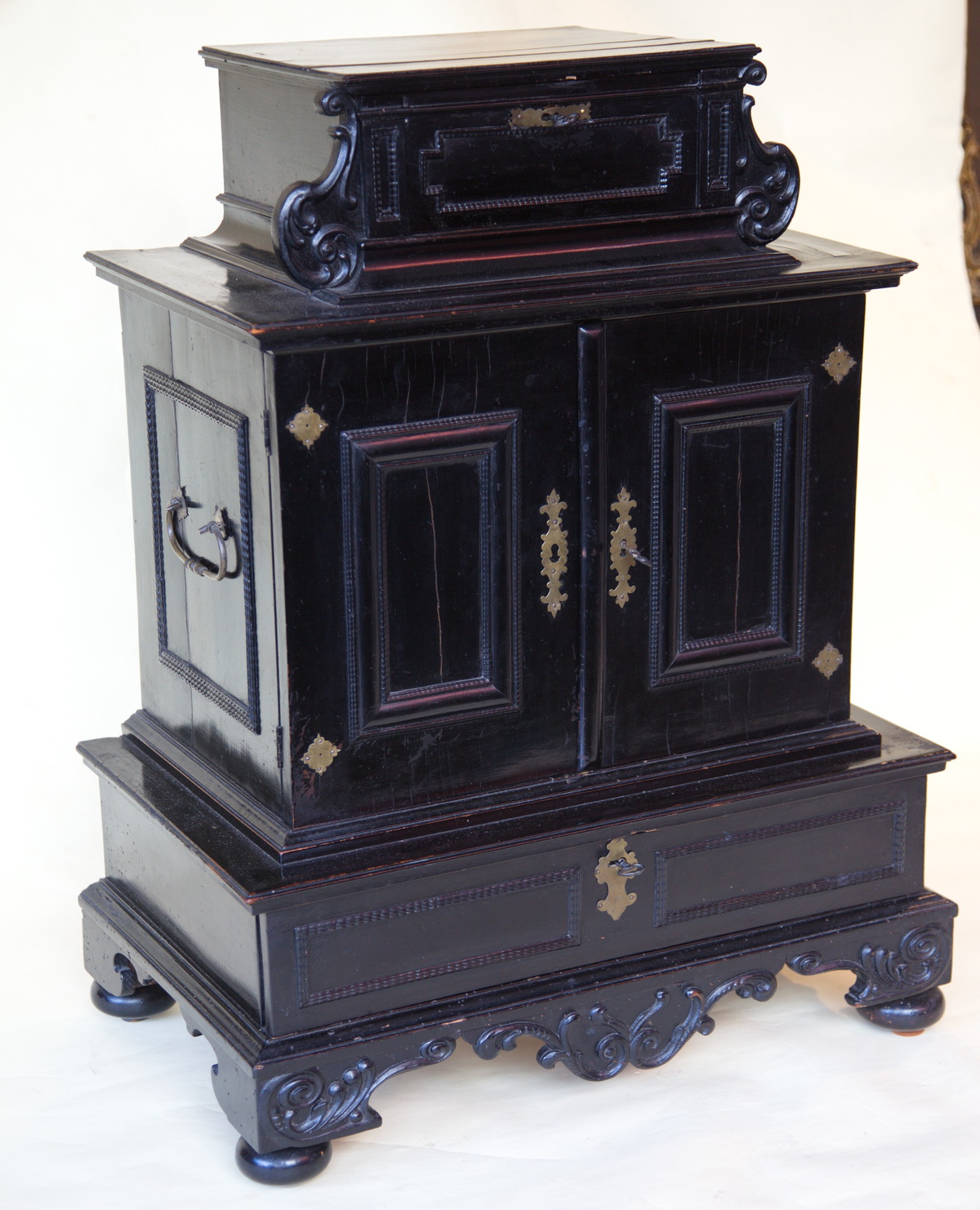 Cabinet Allemagne du Sud XVIIème