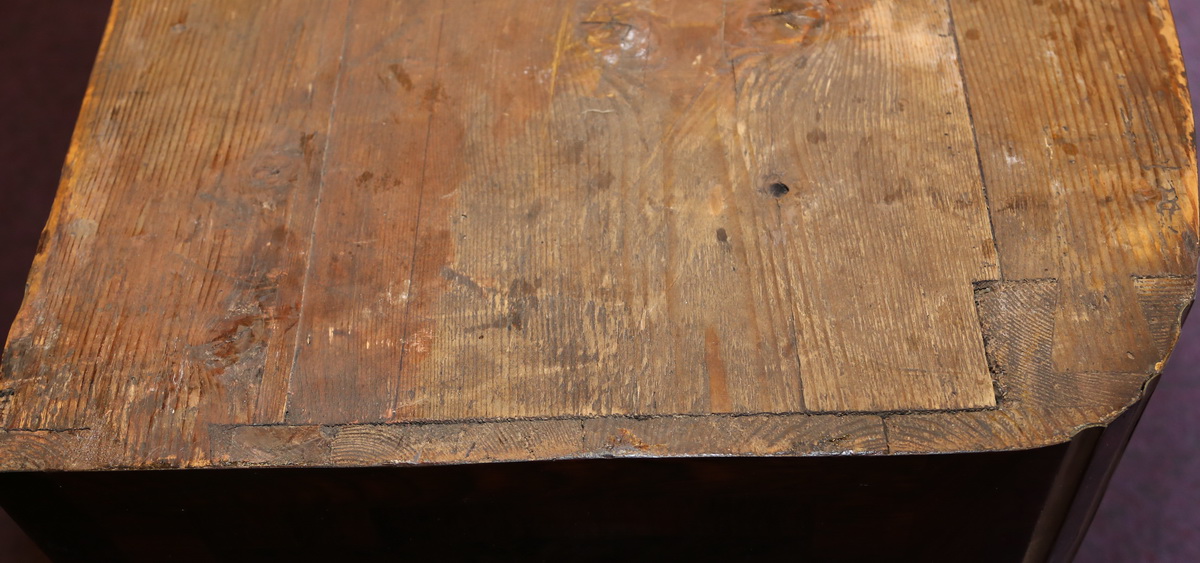 Commode époque Régence