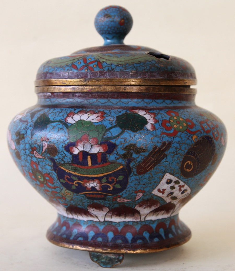 Burn flavor in divided up enamel China XIX