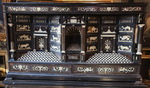 Cabinets napolitains du XVIIme d'un ensemble de deux