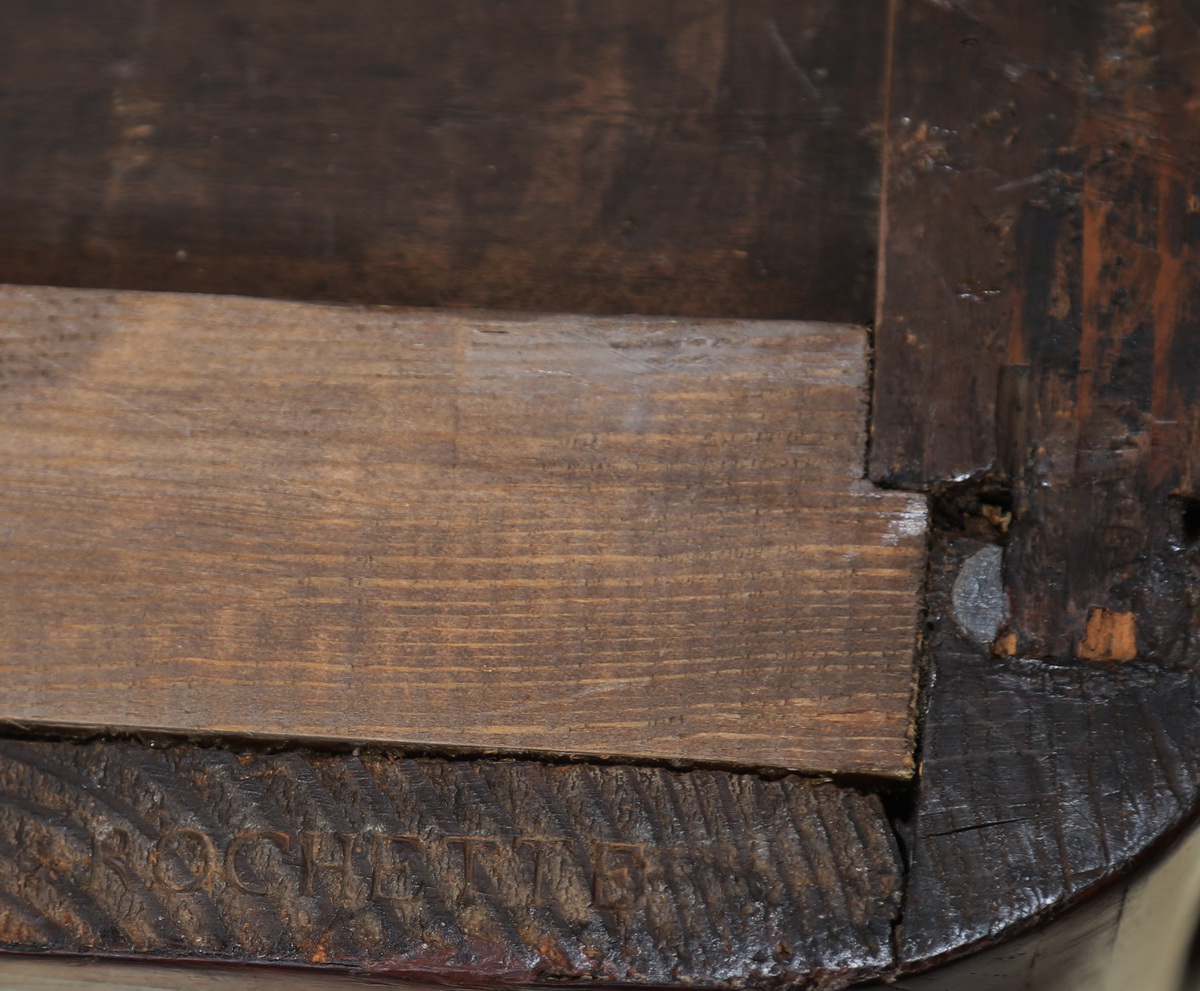 Commode XVIII