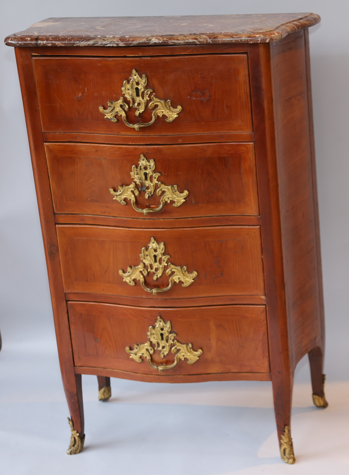 Commode Louis XV estampillée P.Garnier