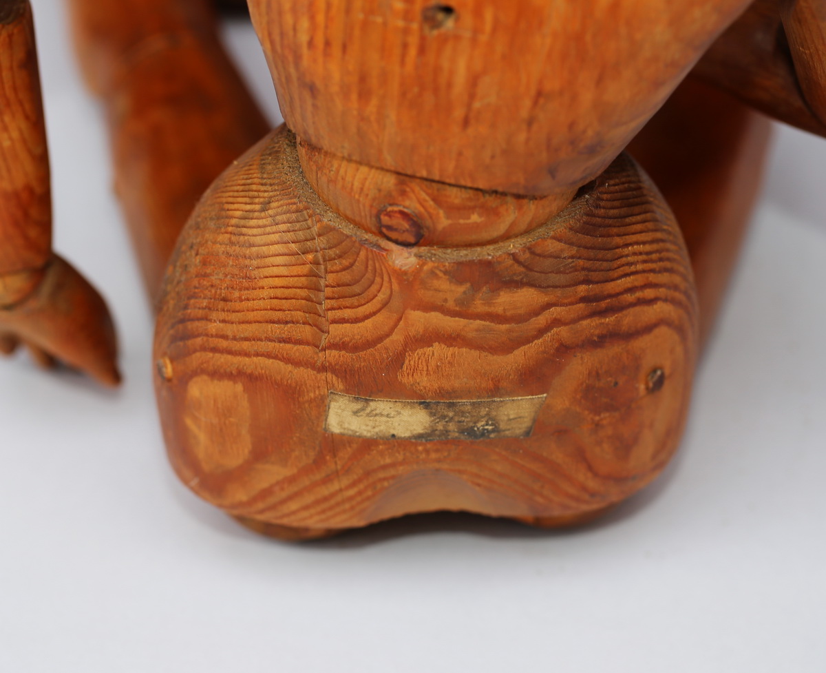 shop mannequin circa 1870