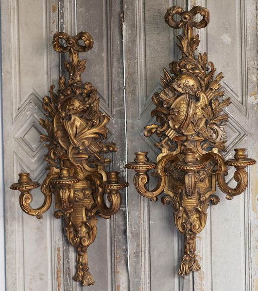 Paire d'appliques style Louis XVI circa 1880