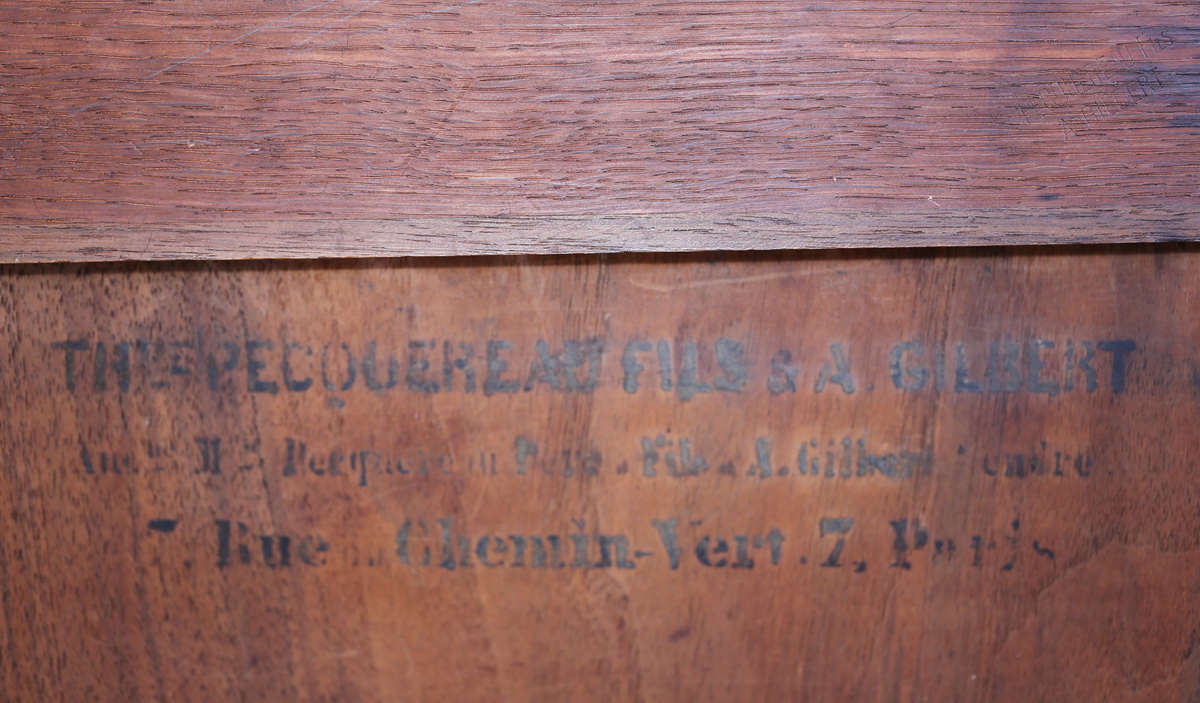 Support furniture stamped Pecquereau XIX
