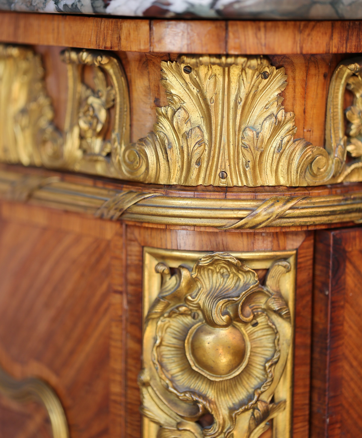 Support furniture stamped Pecquereau XIX