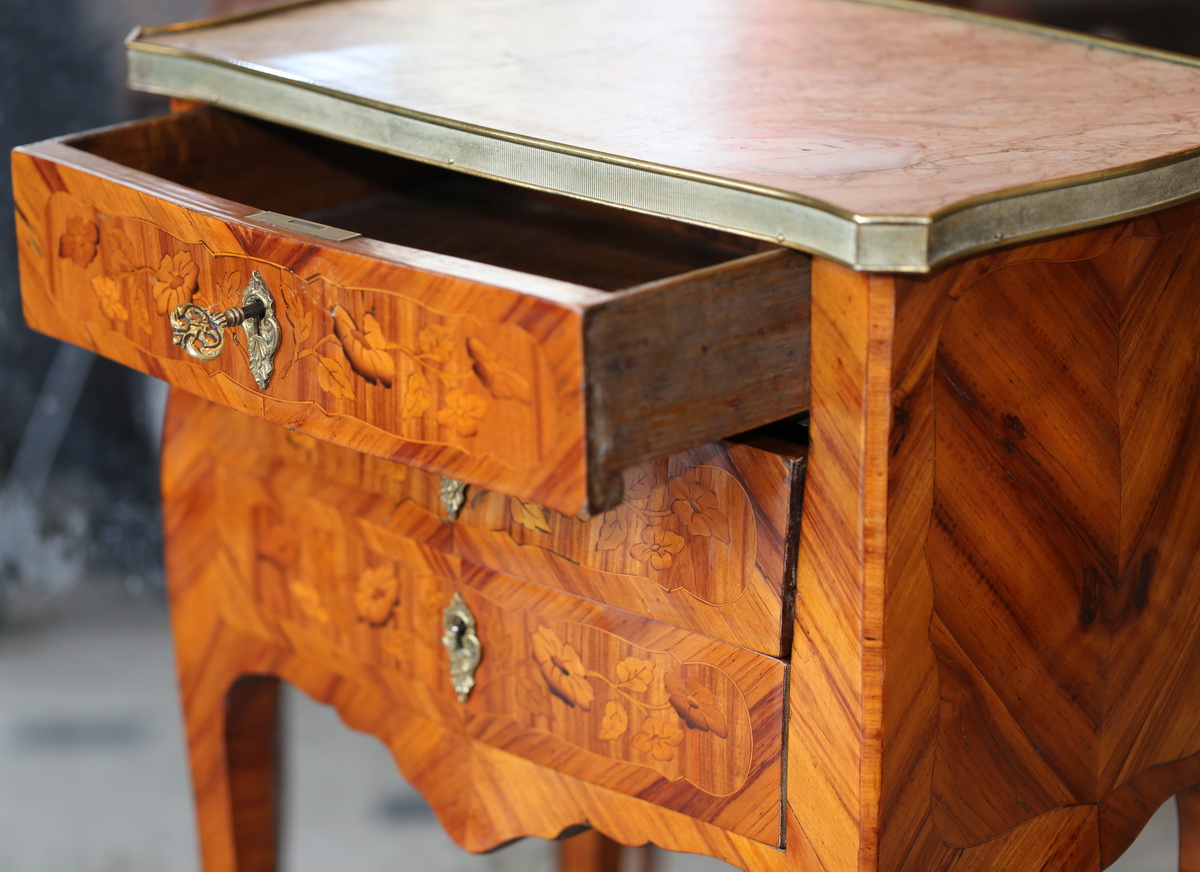 Pair of Louis XV style chiffonier tables 19th