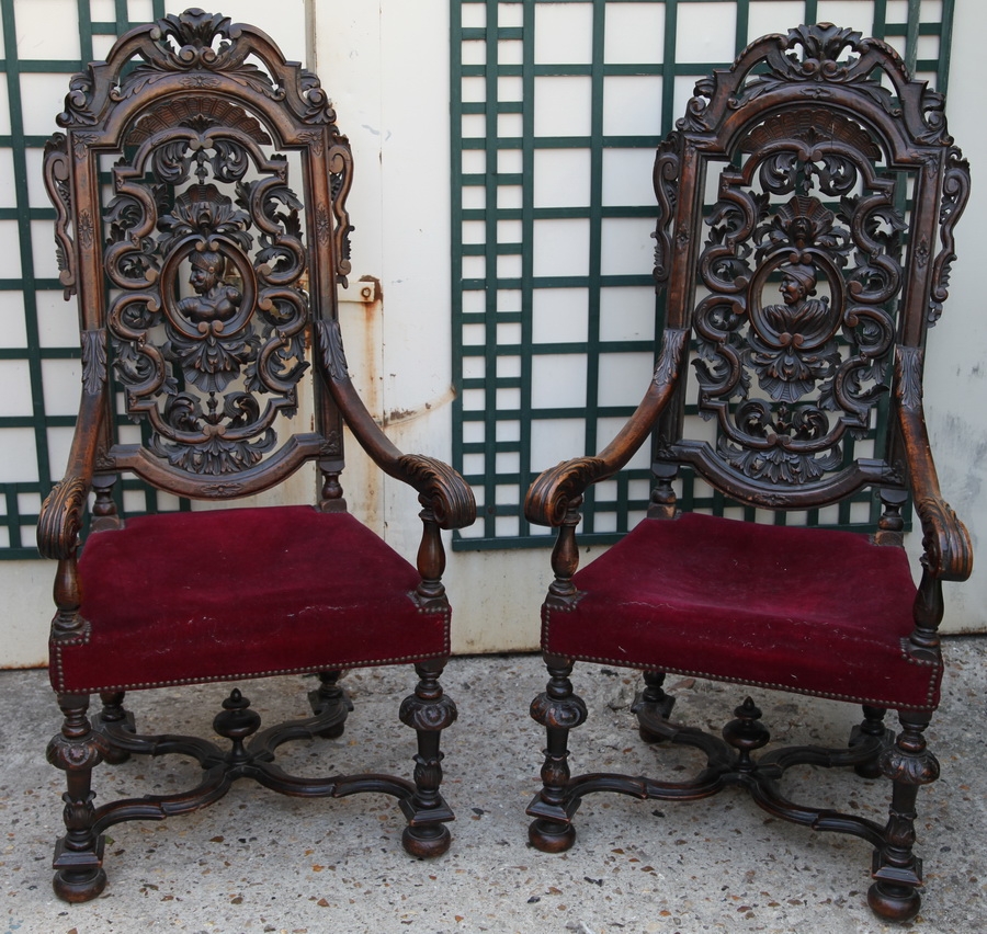 Pair of armchairs 18th and 19th