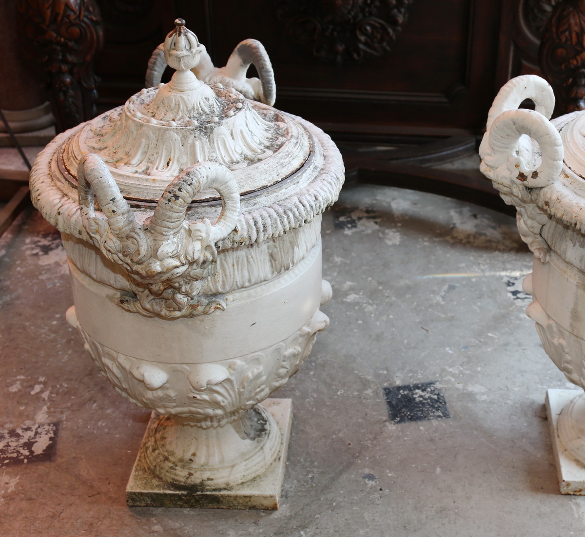 Society of Val d'Osne pair of large vases