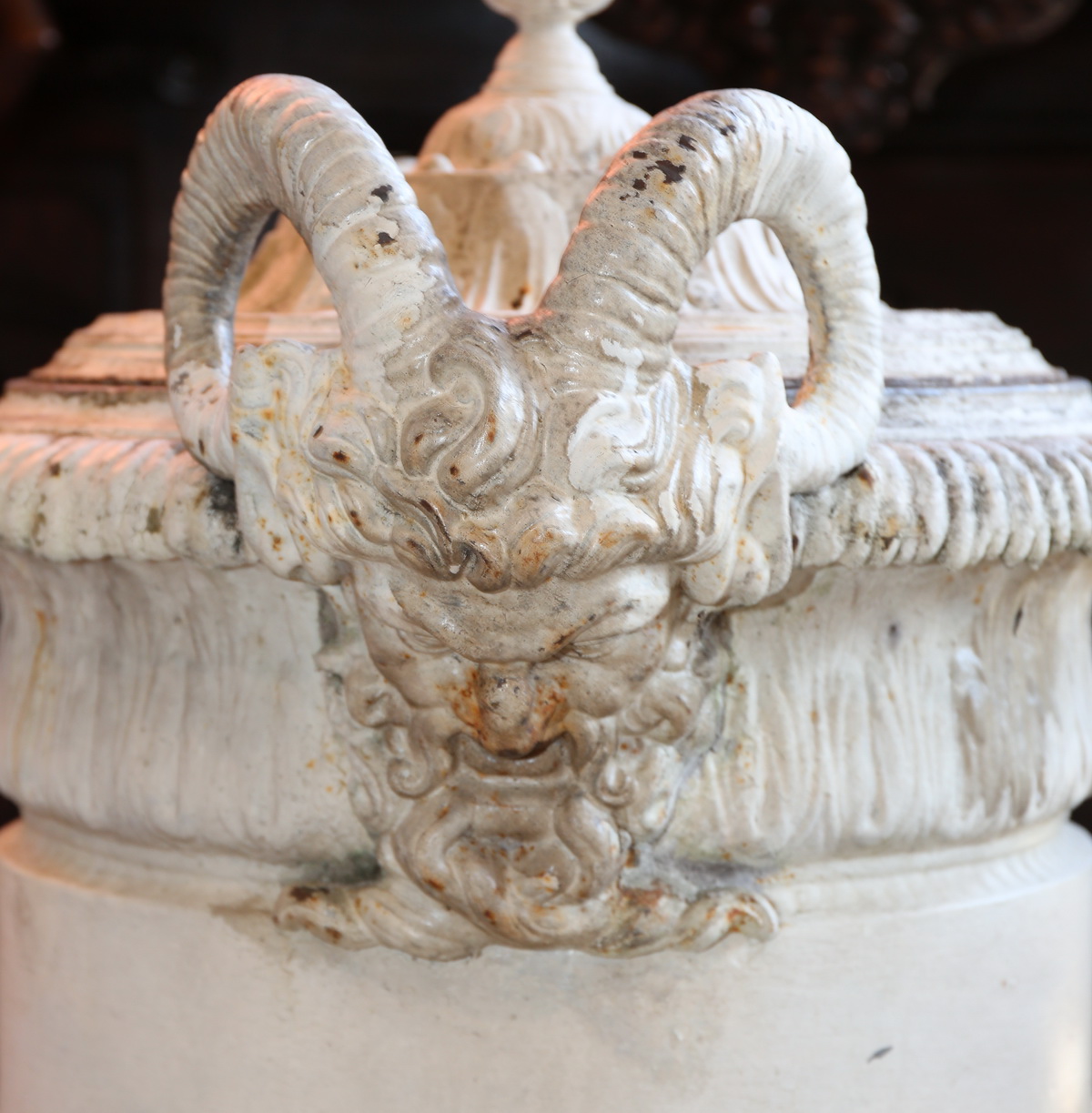 Society of Val d'Osne pair of large vases