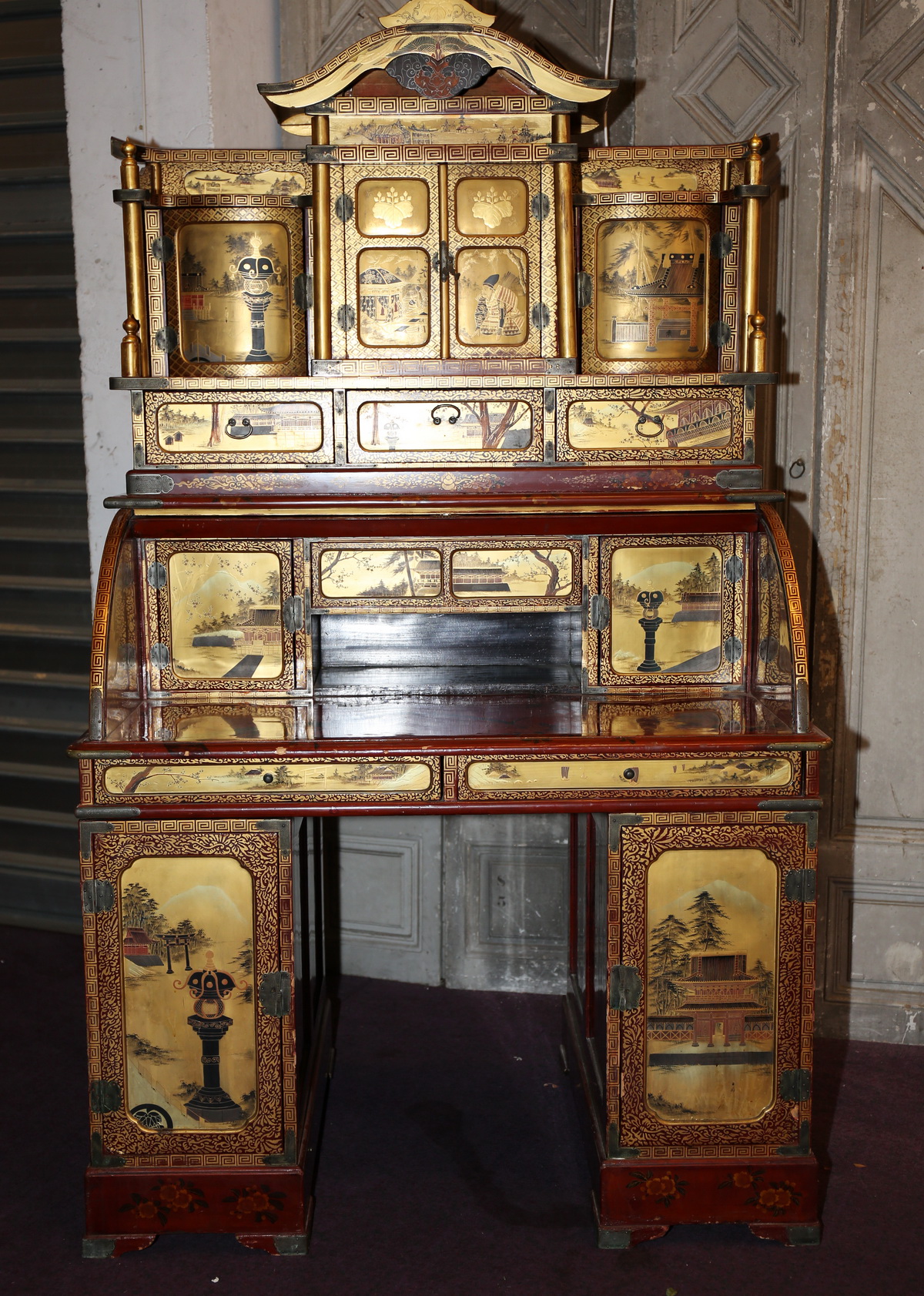Lacquered desk from Japan circa 1880