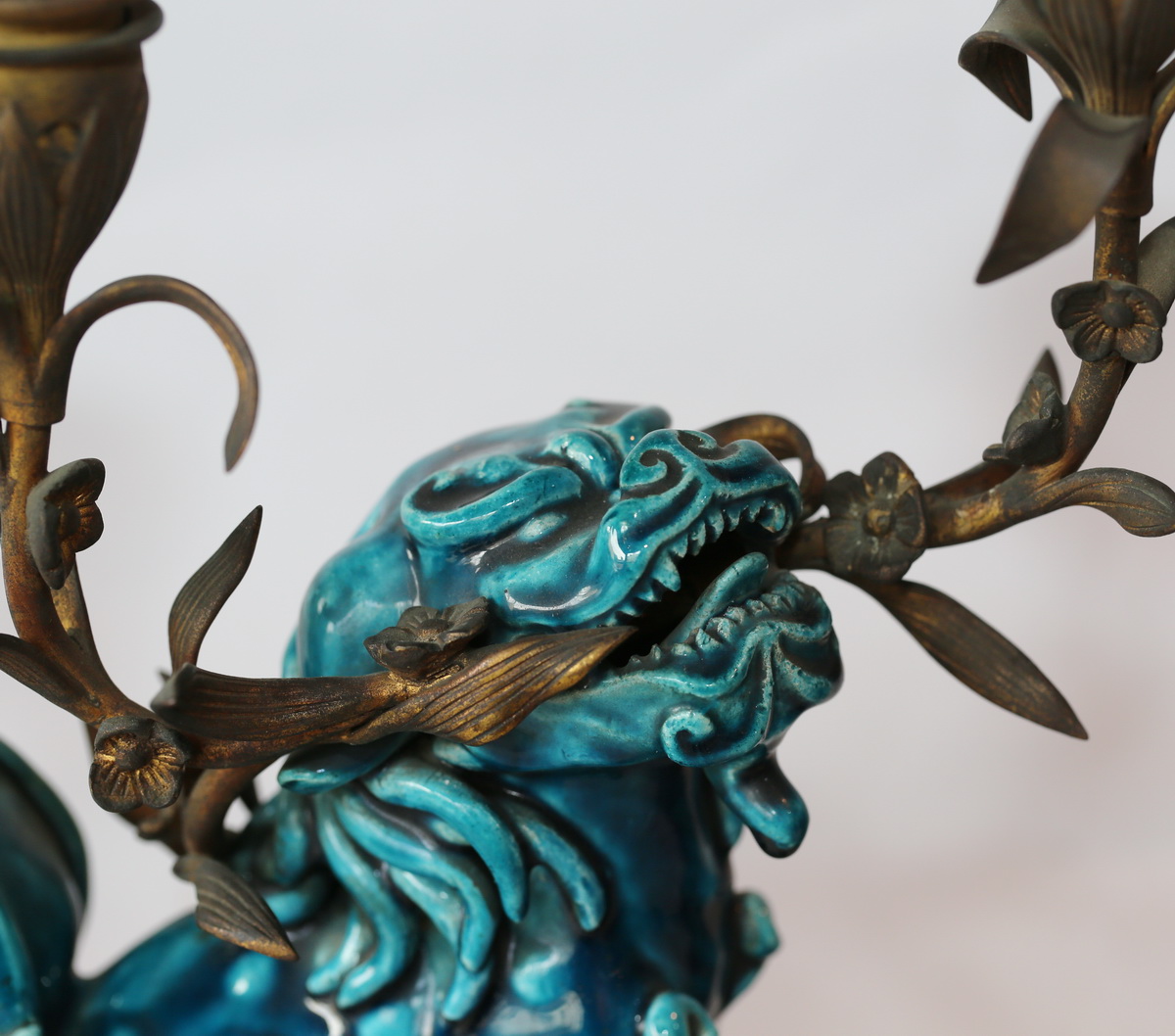 Paire de bougoirs XIX