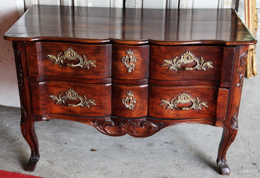Commode Noyer XVIII