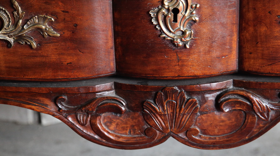 Commode Noyer XVIII