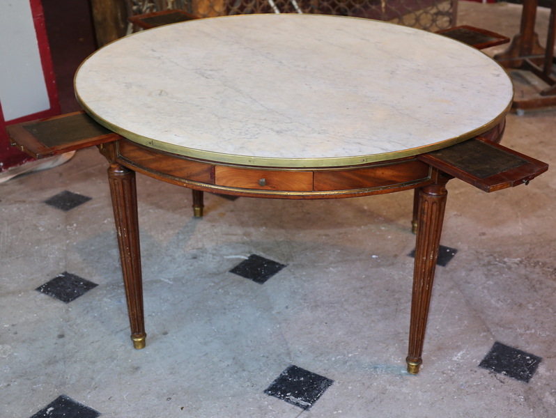 Table de bibliothèque fin XVIII