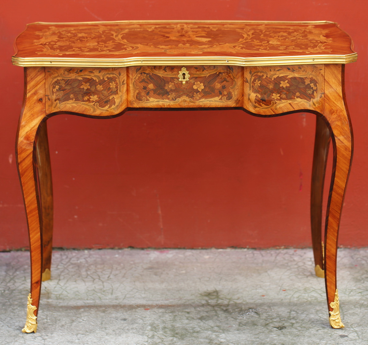 Writing table style Transition circa 1880