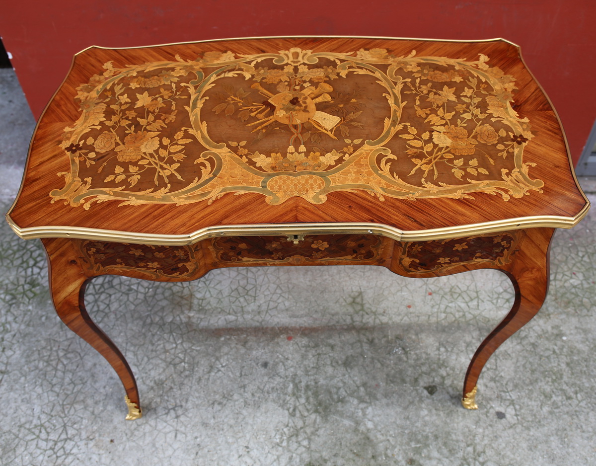 Table écritoire style Transition circa 1880