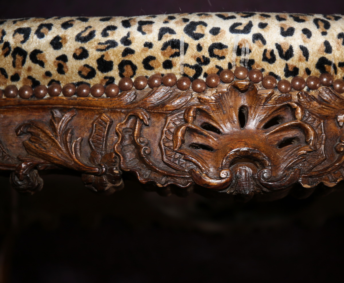 Tabouret style Louis XV