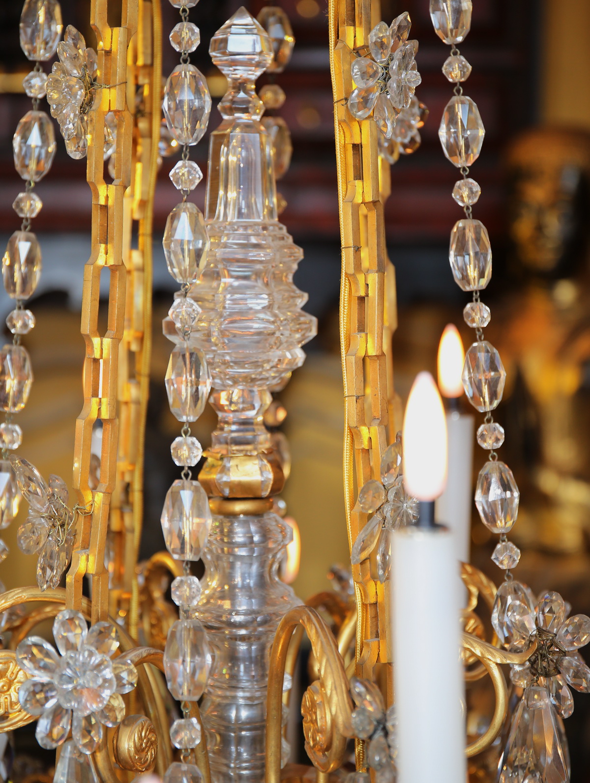 Lustre de style Louis XVI début XXème