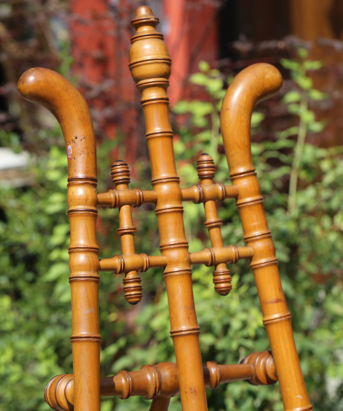 Chevalet de présentation bois imitant Bambou