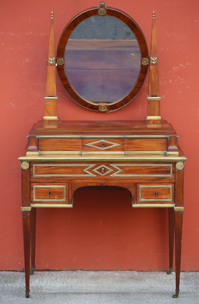 coiffeuse bureau, Russie début XIXème