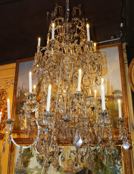 Lustre 18 lumières style Louis XV