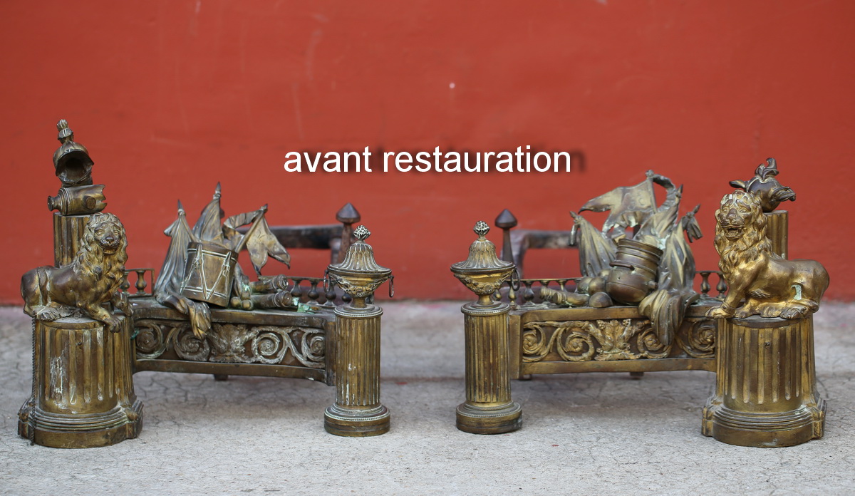 Paire de chenets fin XVIII