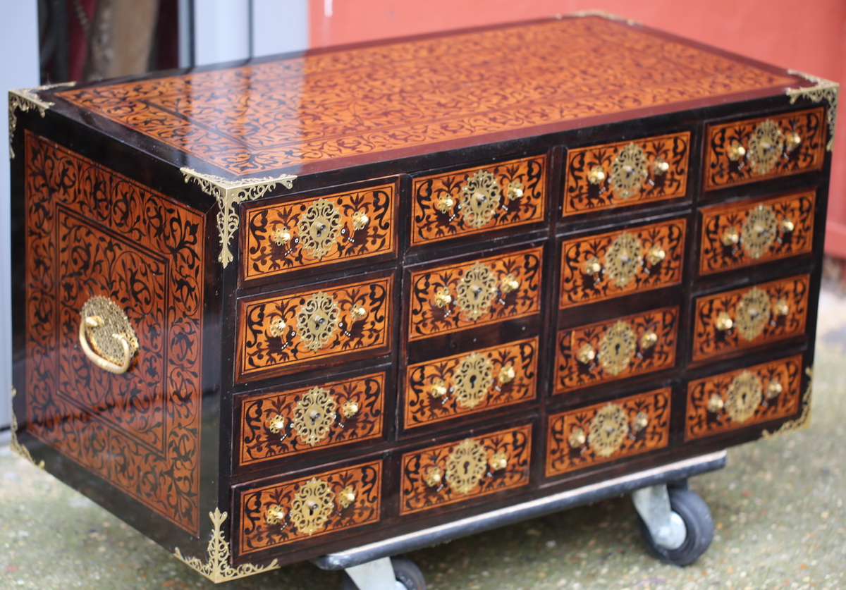 Cabinet GOA XVIIème