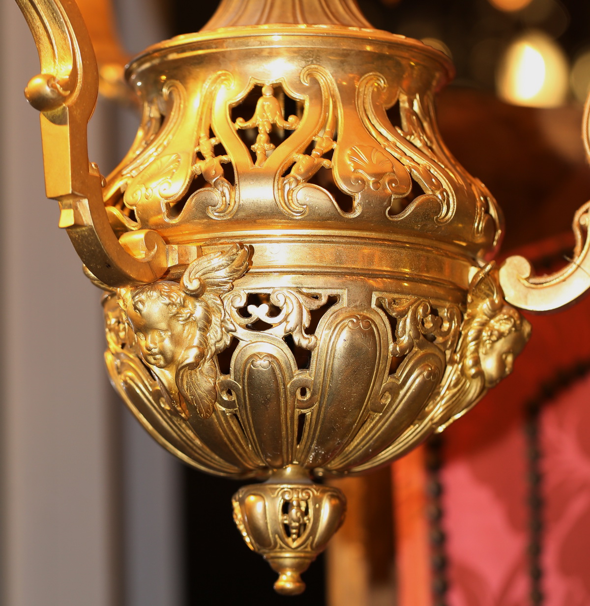 Lustre suspension circa 1880