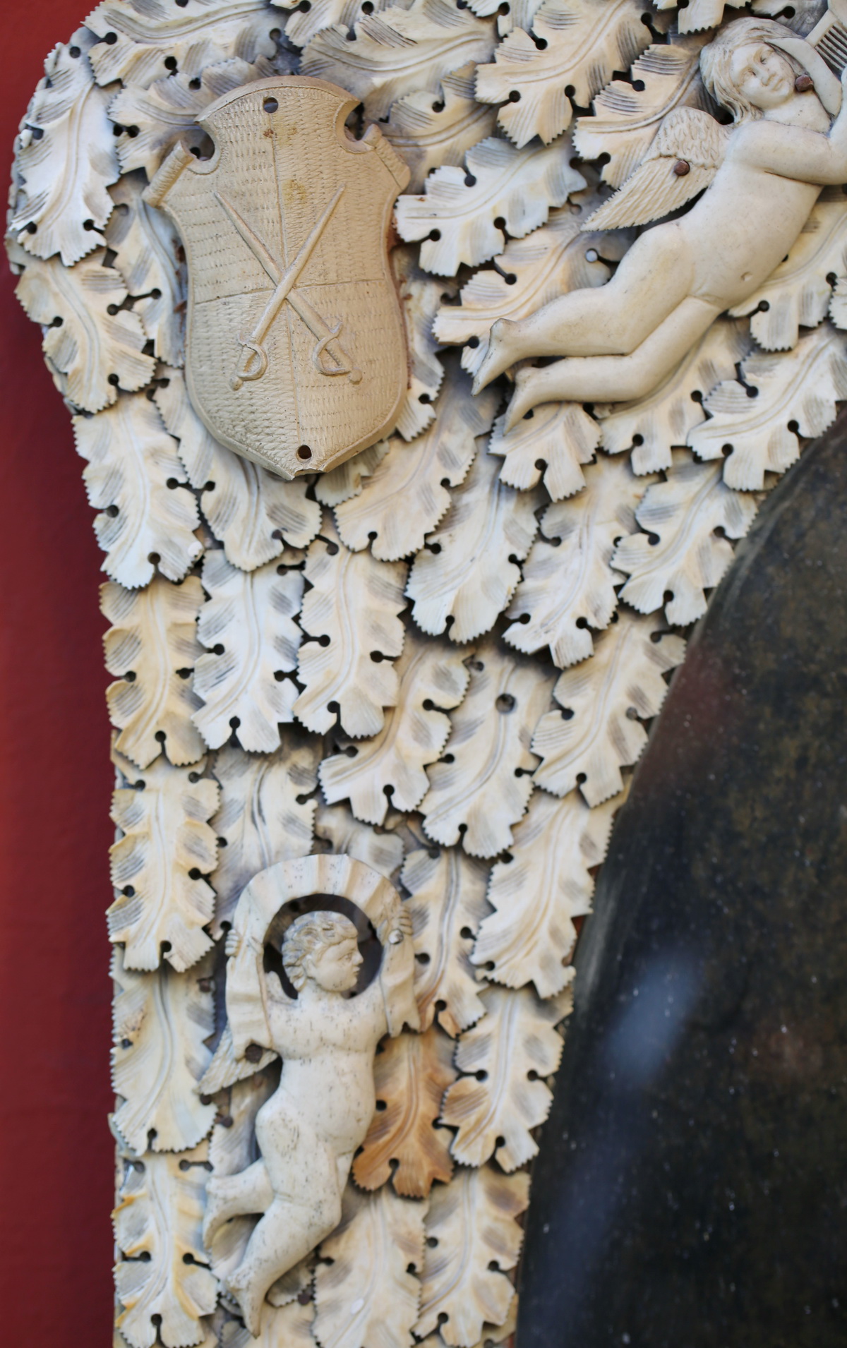 Mirror, XIXth century Dieppe work