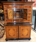 Armoire cabinet, Grenoble XVIIme