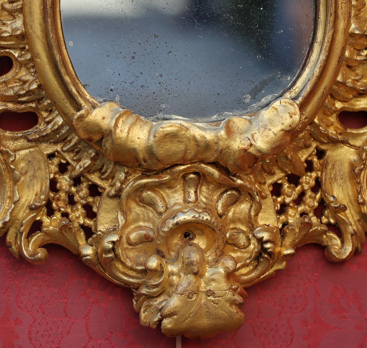 18th century gilded wooden frame