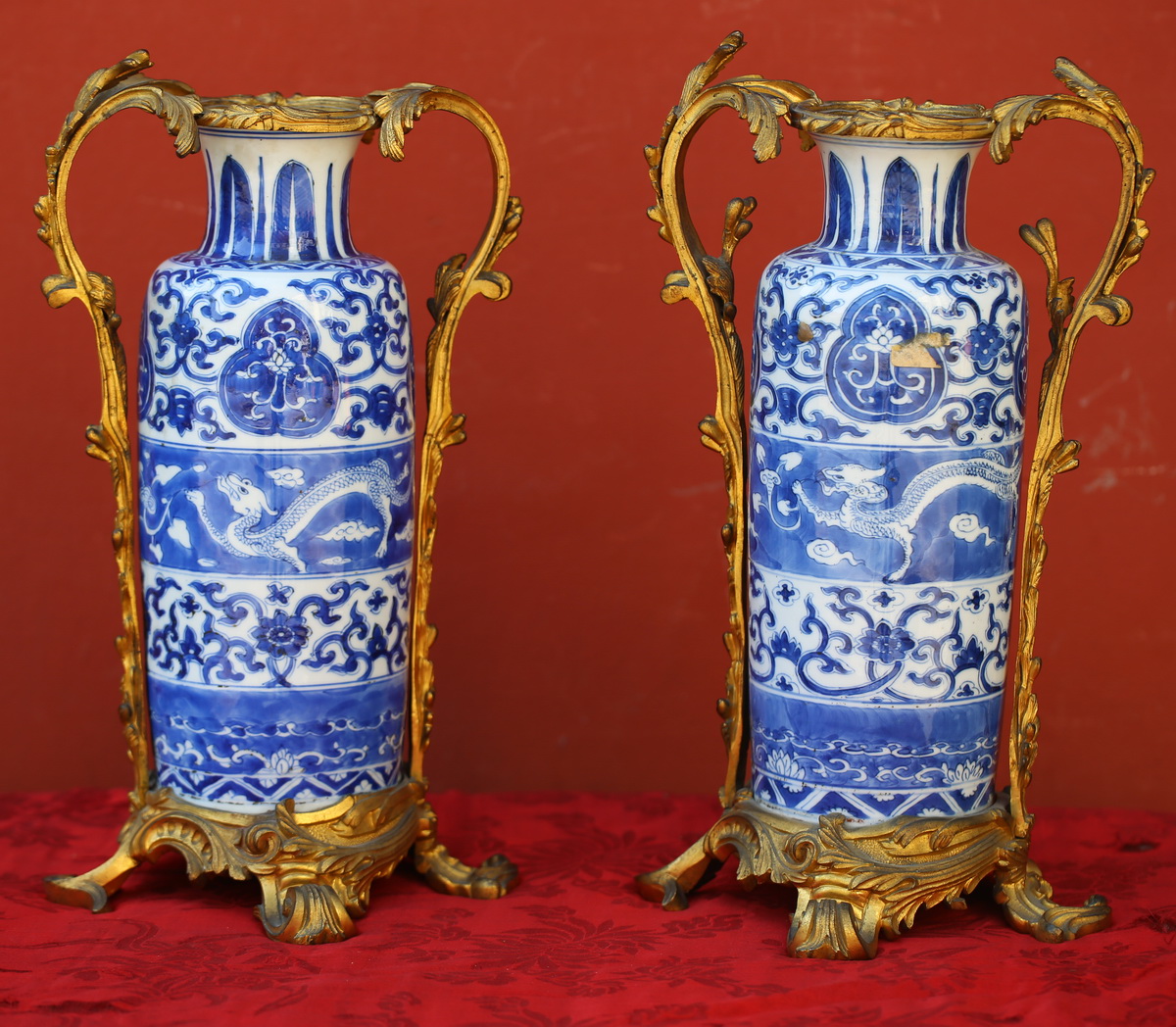 Paire de vases Chine XVIII, monture bronze XIX