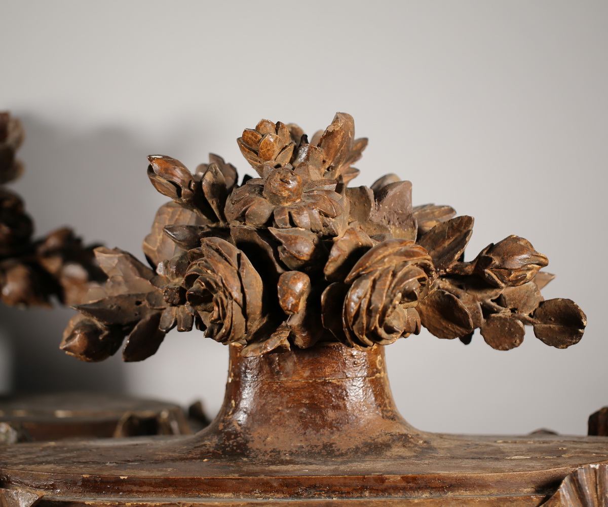 Paire de vases d'ornement époque Louis XVI