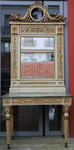 Italy late 18th century, console and mirror. 