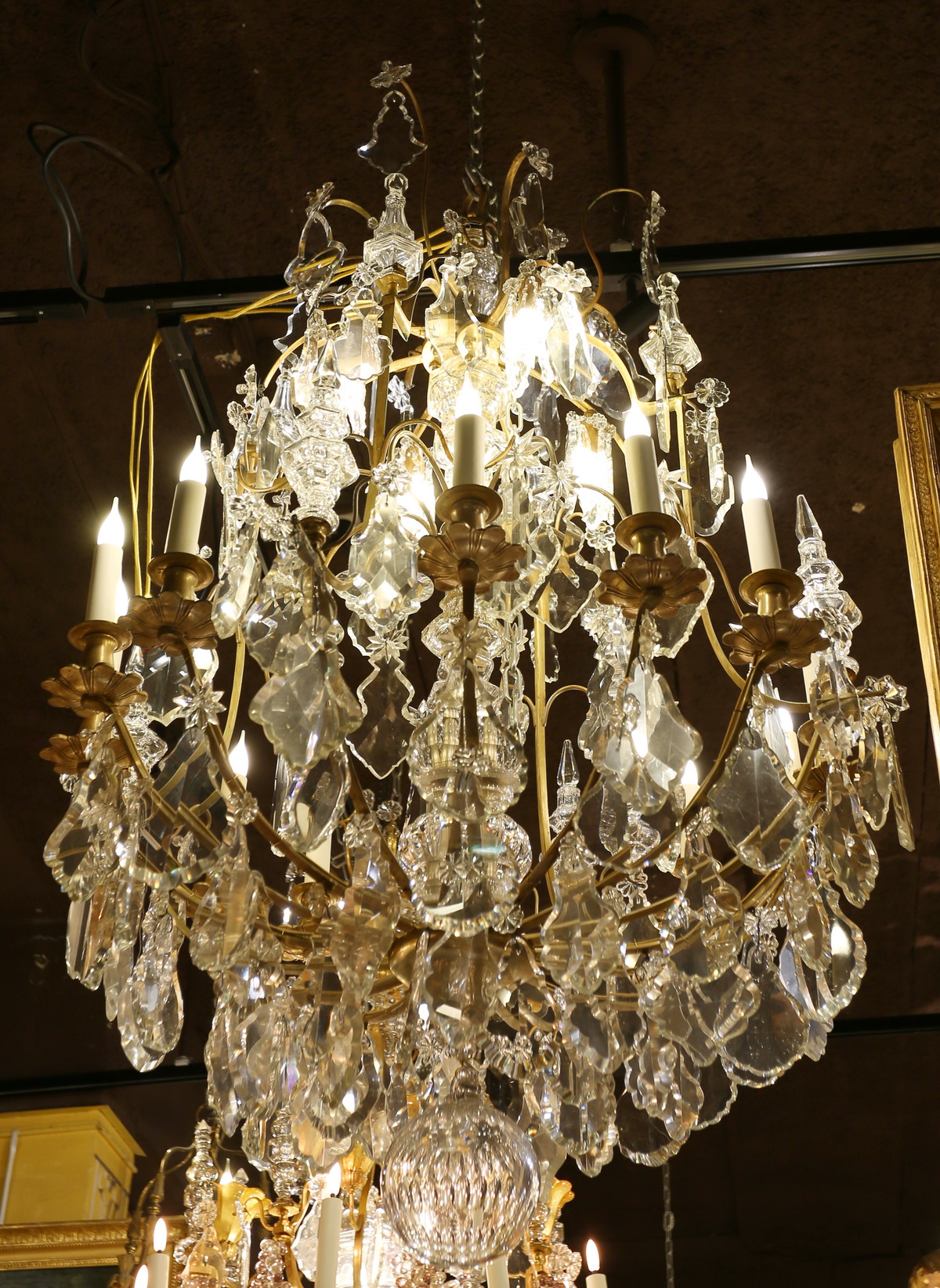 Important lustre cage style Louis XV