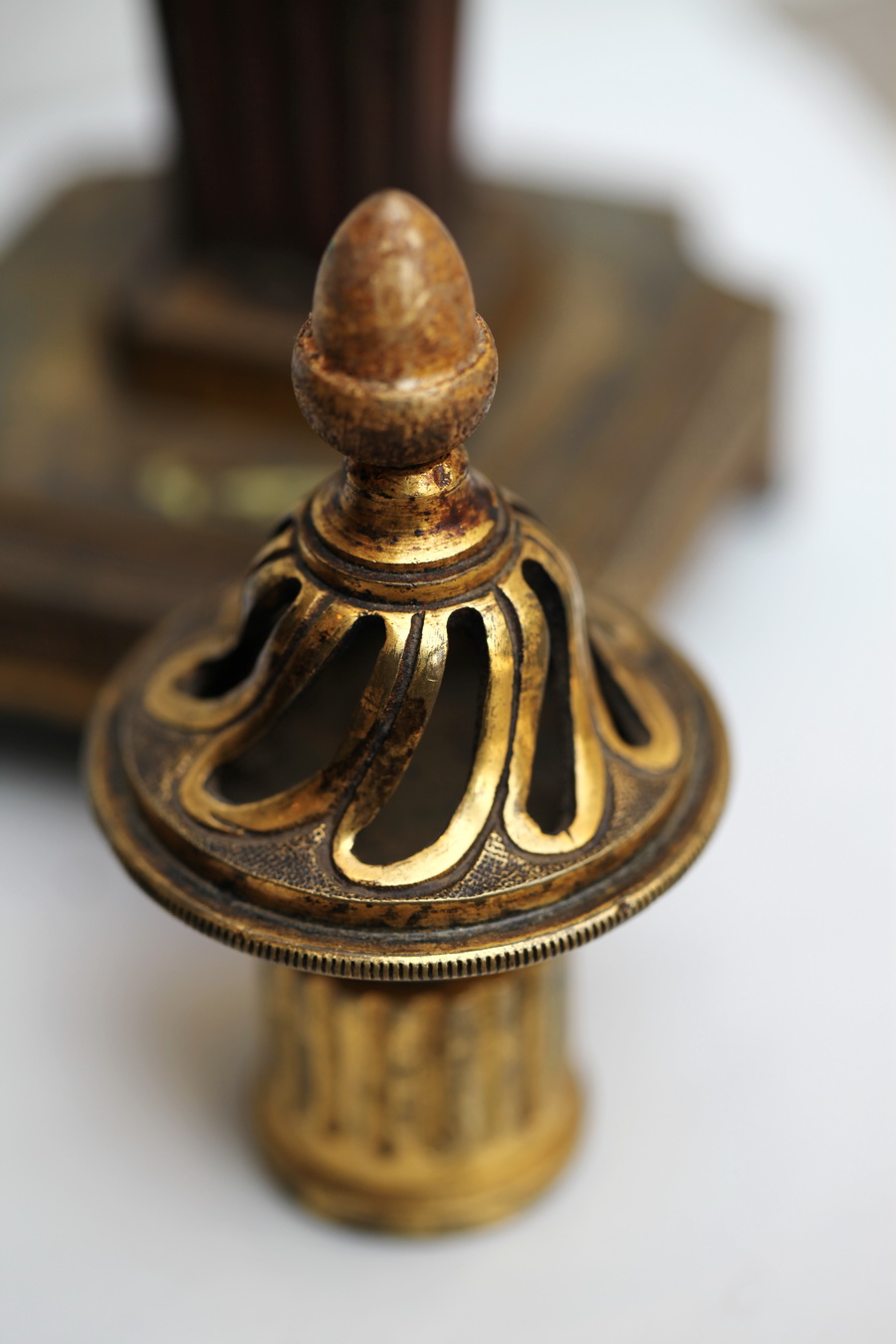 Pair of candlesticks cassolettes 18th